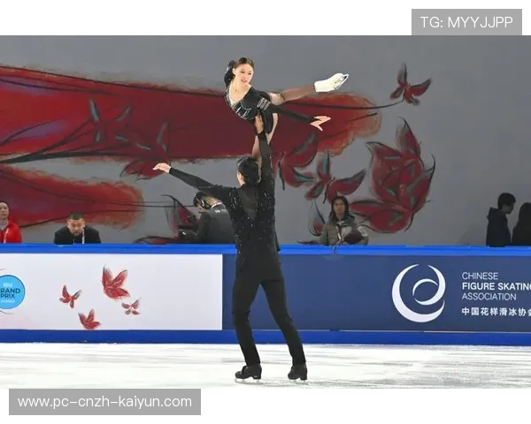 花滑选手音乐表现力拉满，引观众泪目